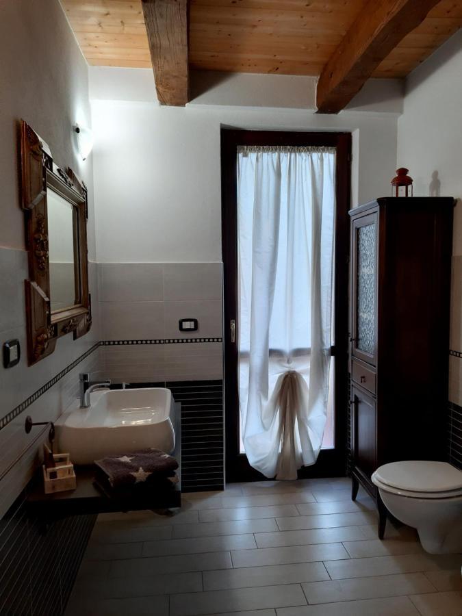B&B La Taverna Degli Angeli Vezzi Portio ภายนอก รูปภาพ